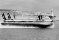 SRN4 The Princess Anne (GH-2007) with Seaspeed at Dover